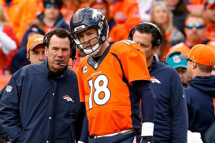 ___4652027___https:______static.pulse.com.gh___webservice___escenic___binary___4652027___2016___2___5___17___garykubiakpeytonmanning-cropped_j14uz0v216lz1cx4z3dzhvm0q_2