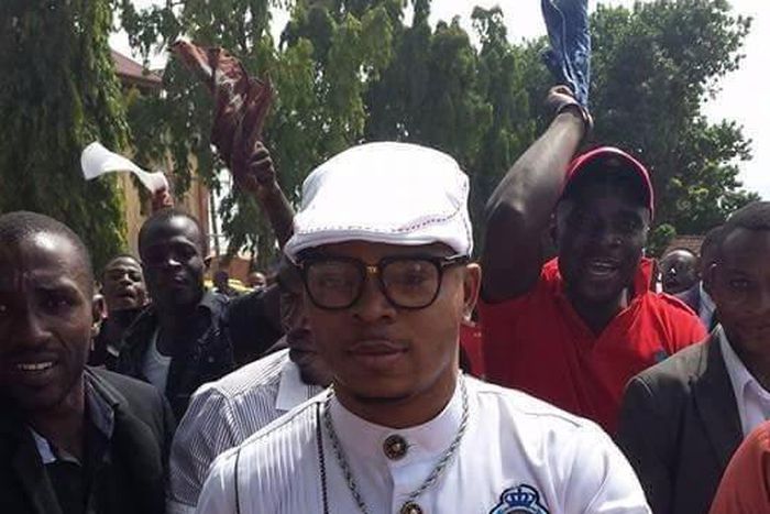 According the priest, Okomfo Yaw Appiah, he had been held under house arrest by the Suame Police, thus his inability to show up at the event to face off with Bishop Obinim