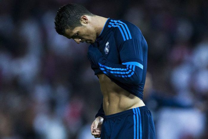 ___4662391___https:______static.pulse.com.gh___webservice___escenic___binary___4662391___2016___2___8___17___cristiano-ronaldo-cropped_18xu6d45dvhng1kd9l1y9wck2x