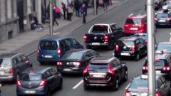 Images are emerging of a 3rd explosion at Maalbeek metro station in #Brussels.