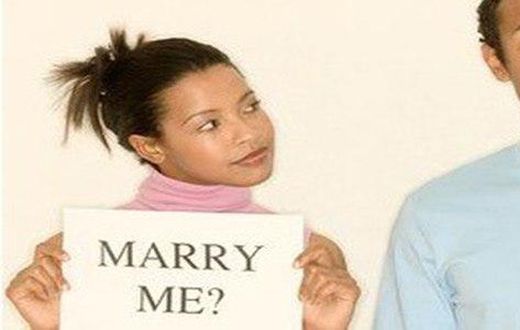 Woman proposing to a man