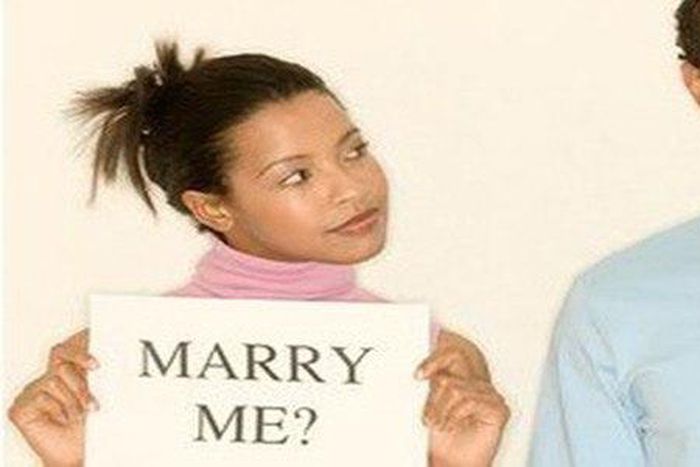 Woman proposing to a man