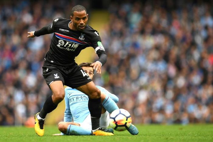 Jason Puncheon has joined Huddersfield on loan from Crystal Palace