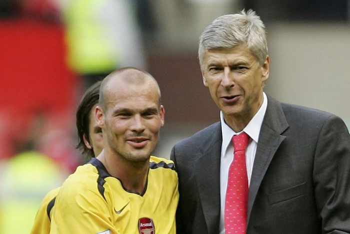 ___4536970___https:______static.pulse.com.gh___webservice___escenic___binary___4536970___2016___1___8___14___fredrikljungbergarsenewenger-cropped_4uz1klq719wn1hfbxz67tnnwv