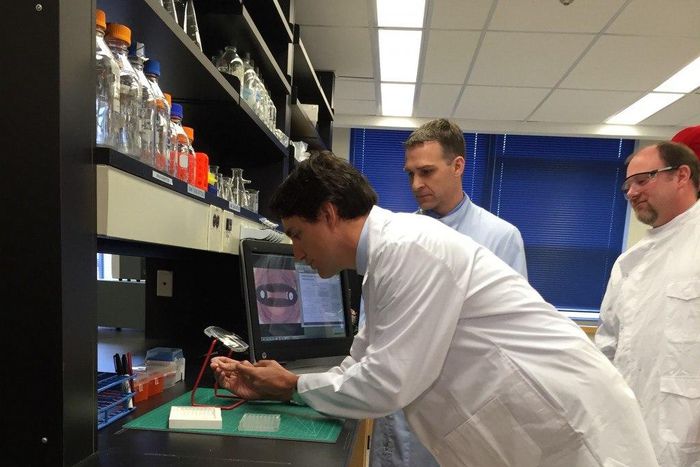 GE is also backing a new cell therapy research and process development hub in Toronto. Canadian Prime Minister Justin Trudeau visited the site of the future lab in January. Image credit: GE Reports