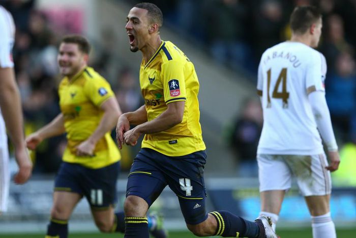 ___4542996___https:______static.pulse.com.gh___webservice___escenic___binary___4542996___2016___1___11___11___kemarroofe-cropped_7isr2hk1xc541k1e765xbeflx_1