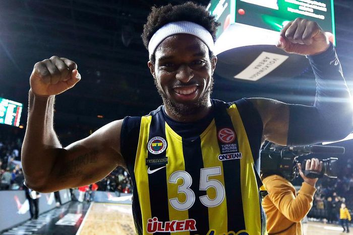 ___4595918___https:______static.pulse.com.gh___webservice___escenic___binary___4595918___2016___1___23___1___bobby-dixon-cropped_1vf9hpwckzdjqz55wrtn6uoi5_2