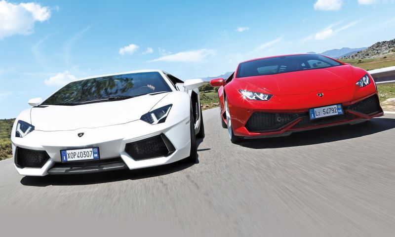 Lamborghini Aventador vs Lamborghini Huracan