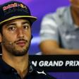 ___4816638___https:______static.pulse.com.gh___webservice___escenic___binary___4816638___2016___3___17___18___daniel-ricciardo-cropped_me5q4tnzsc671f2wlihvrc9gr