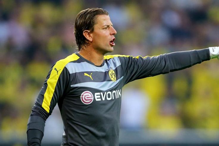 ___4652628___https:______static.pulse.com.gh___webservice___escenic___binary___4652628___2016___2___5___19___romanweidenfeller-cropped_1mzxnxi3gutd41uxve97orl7ik