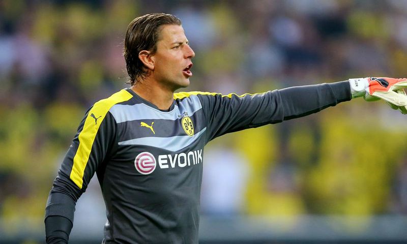 ___4652628___https:______static.pulse.com.gh___webservice___escenic___binary___4652628___2016___2___5___19___romanweidenfeller-cropped_1mzxnxi3gutd41uxve97orl7ik