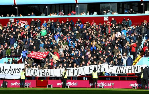 ___4749949___https:______static.pulse.com.gh___webservice___escenic___binary___4749949___2016___3___1___23___liverpool-fans-cropped_10nmfeuhl4it01abmlre9hjs7i_1