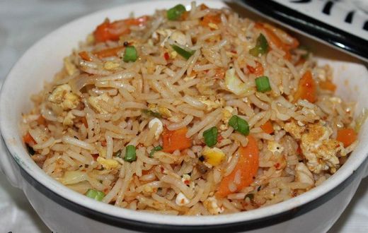 Chicken and egg fried rice