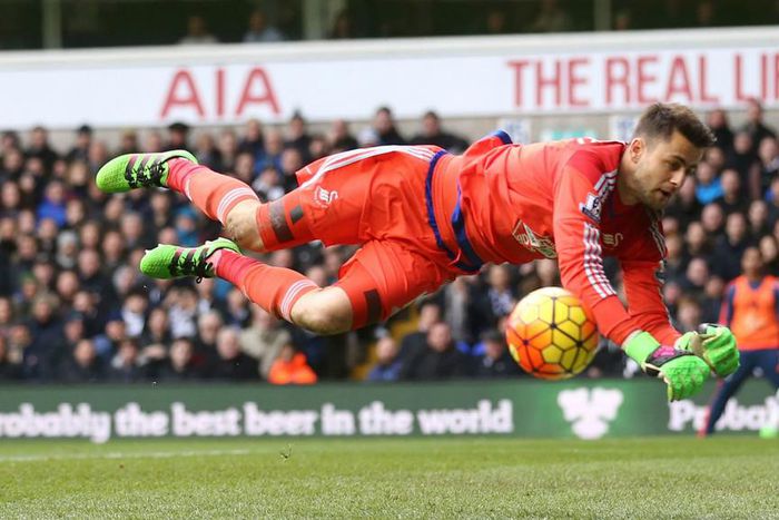 ___4739281___https:______static.pulse.com.gh___webservice___escenic___binary___4739281___2016___2___28___22___lukaszfabianski-cropped_1n40ka60a0sin1auo9jnydu2yy_1