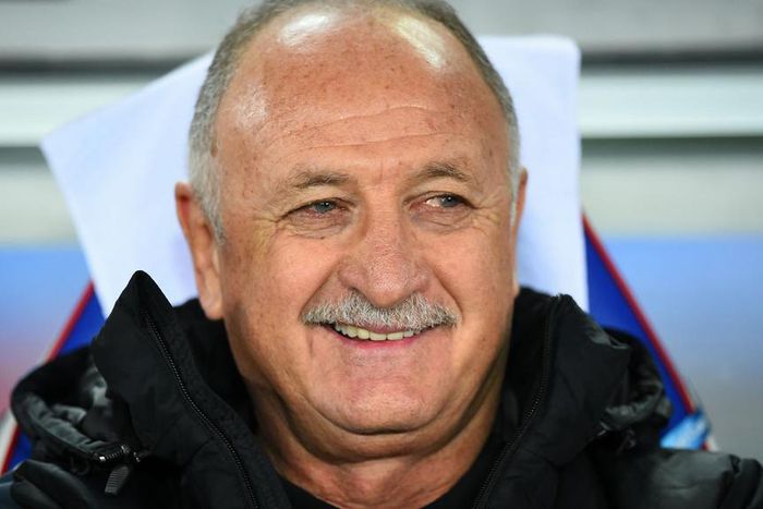 ___4937892___https:______static.pulse.com.gh___webservice___escenic___binary___4937892___2016___4___20___1___scolari-cropped_1lac4w3kp01416upspajrx6vh_2