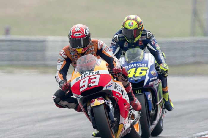 ___4540481___https:______static.pulse.com.gh___webservice___escenic___binary___4540481___2016___1___9___20___marcmarquezvalentinorossi-cropped_15dslzdyfusfw1pn189uc9pnes_2