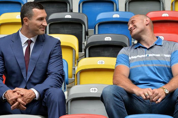 ___4892365___https:______static.pulse.com.gh___webservice___escenic___binary___4892365___2016___4___7___16___wladimir-klitschko-tyson-fury-cropped_12q49kbwaxfuh16o4g09hcrd5t_2