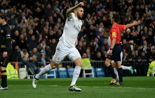 ___4832168___https:______static.pulse.com.gh___webservice___escenic___binary___4832168___2016___3___22___3___karim-benzema-cropped_1fl46nkjvpbl311b6cvaezlhrs_2