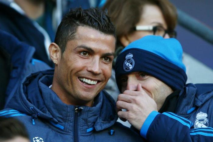 ___4965819___https:______static.pulse.com.gh___webservice___escenic___binary___4965819___2016___4___27___15___cristianoronaldo-cropped_s51jroatnm401c42cx1uszguj_2