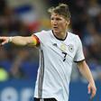___4836189___https:______static.pulse.com.gh___webservice___escenic___binary___4836189___2016___3___22___20___bastian-schweinsteiger-cropped_4ufcuc3g0p4g1r467lhall48u