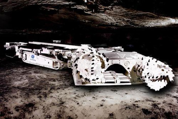 ___4715517___https:______static.pulse.com.gh___webservice___escenic___binary___4715517___2016___2___22___14___mining_1