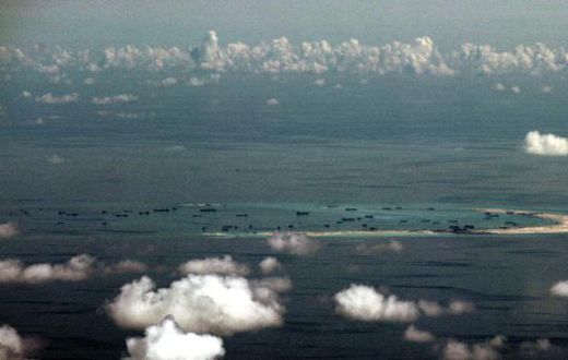 Australia says China "challenged" S.China Sea missile report