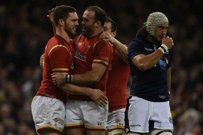 ___4683747___https:______static.pulse.com.gh___webservice___escenic___binary___4683747___2016___2___14___2___george-north-jamie-roberts-cropped_1vg5vqvs6s8zg1h9bqy3qqdkkc