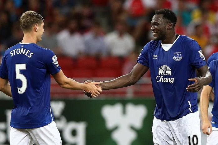 ___4526084___https:______static.pulse.com.gh___webservice___escenic___binary___4526084___2016___1___6___9___stoneslukaku-cropped_qk7fg3hc56671xs5rf4zrsi8f