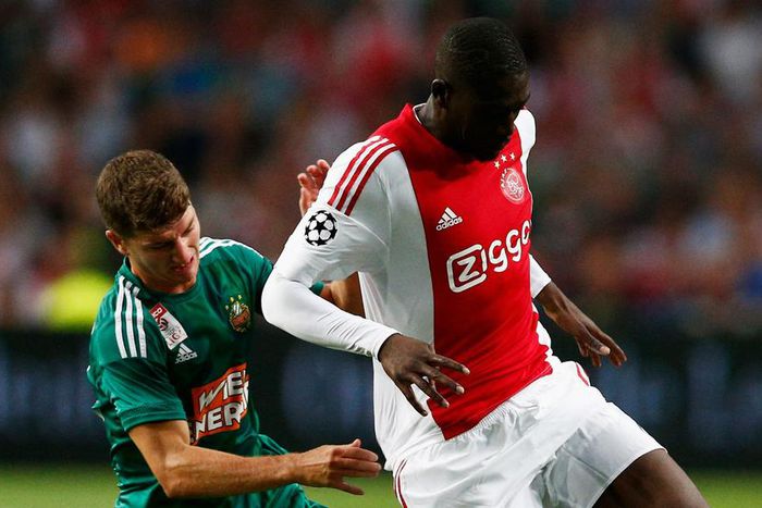 ___4633783___https:______static.pulse.com.gh___webservice___escenic___binary___4633783___2016___2___2___0___yaya-sanogo-cropped_vbd4rru3oweq1d3oj2ez2ciry_2