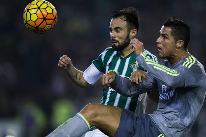 ___4600818___https:______static.pulse.com.gh___webservice___escenic___binary___4600818___2016___1___25___7___molineroronaldo-cropped_unlqir1h847z1empzpahu8b67_2