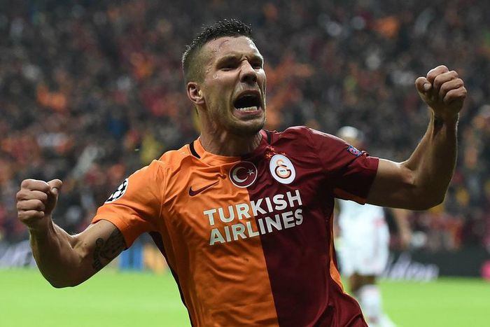 ___4893807___https:______static.pulse.com.gh___webservice___escenic___binary___4893807___2016___4___7___19___lukas-podolski-cropped_4zhhqbcwlhkr14a9ikuchq3sq