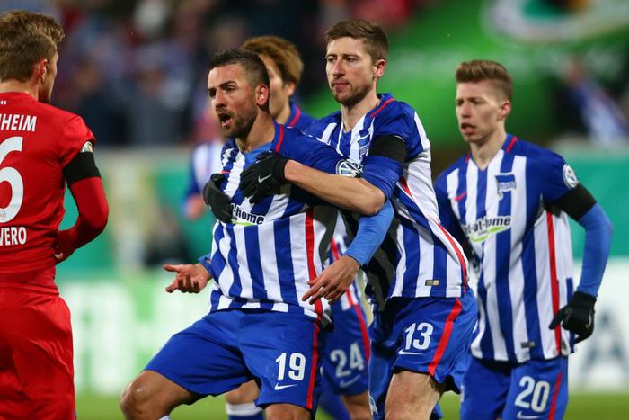 ___4672477___https:______static.pulse.com.gh___webservice___escenic___binary___4672477___2016___2___11___4___vedadibisevic-cropped_z4kahy55j11f11b6dyufwq61p_2