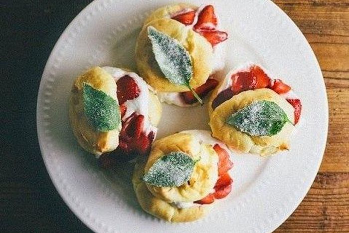 ___4753948___https:______static.pulse.com.gh___webservice___escenic___binary___4753948___2016___3___2___16___strawberry+inspired+breakfast