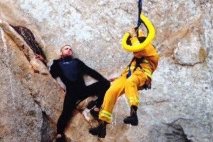 Man rescued after cliff-top proposal