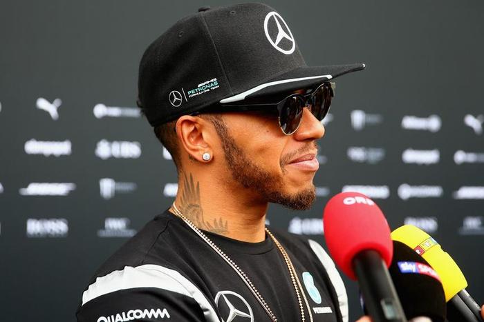 ___4920791___https:______static.pulse.com.gh___webservice___escenic___binary___4920791___2016___4___15___7___lewishamilton-cropped_taai5k8w709c1u1fqy57qozcy_2