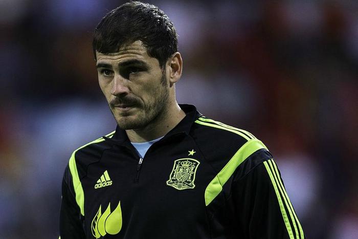 ___4841432___https:______static.pulse.com.gh___webservice___escenic___binary___4841432___2016___3___24___9___ikercasillas-cropped_ewo7qy77tsk51ou5323lwbtuv_2