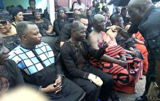 Amakye Dede with a bandage on his right wrist