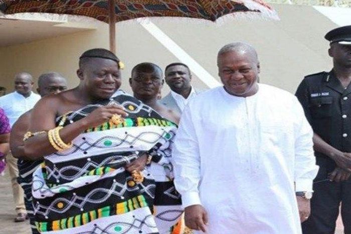 Mahama graces Otumfuo’s 17th anniversary celebration