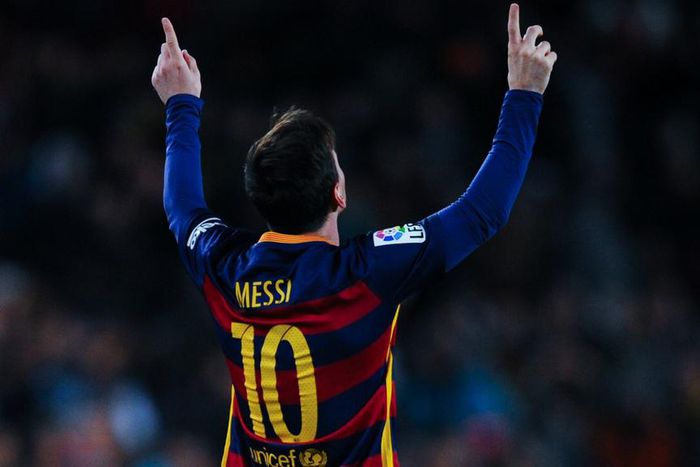 ___4547133___https:______static.pulse.com.gh___webservice___escenic___binary___4547133___2016___1___12___6___lionelmessi-cropped_vkbytwa1tgca1elwpw526pp9w_1