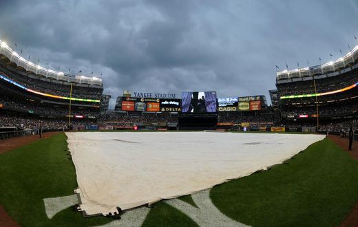 ___4880594___https:______static.pulse.com.gh___webservice___escenic___binary___4880594___2016___4___4___23___yankeestadium-cropped_uwj61d6mg6rcztetv1wxdx78