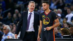 ___4737673___https:______static.pulse.com.gh___webservice___escenic___binary___4737673___2016___2___28___13___steve-kerr-and-stephen-curry_1woya3dcmj64v1lf03qzlnpjgg_2
