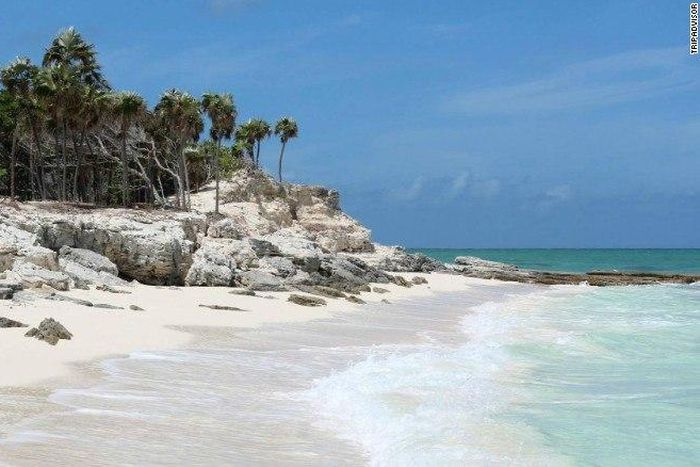 ___4699457___https:______static.pulse.com.gh___webservice___escenic___binary___4699457___2016___2___17___19___grace-bay-providenciales-turks-and-caicos