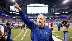 ___4521955___https:______static.pulse.com.gh___webservice___escenic___binary___4521955___2016___1___5___11___chuckpagano-cropped_1q2y2dpq7f9cx1o03hqq3vqxow_2