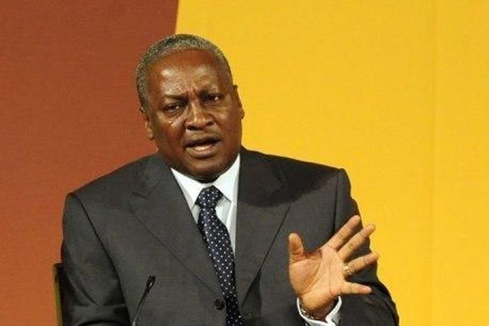 ___4200950___https:______static.pulse.com.gh___webservice___escenic___binary___4200950___2015___9___25___11___President-John-Mahama-7