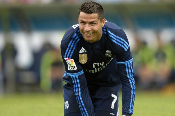 ___4516864___https:______static.pulse.com.gh___webservice___escenic___binary___4516864___2016___1___3___16___cristianoronaldo-cropped_hamcoa18nw1r1uyqso04jzr3h