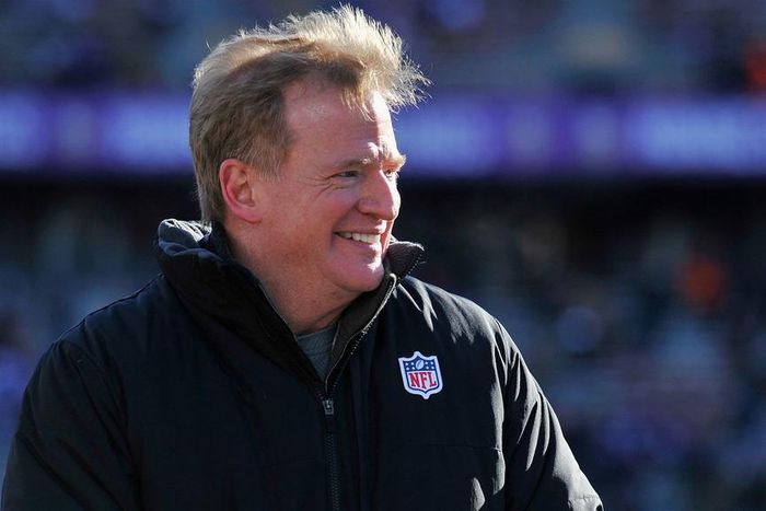 ___4648909___https:______static.pulse.com.gh___webservice___escenic___binary___4648909___2016___2___5___2___rogergoodell-cropped_ssjo84rxzori1qbnytfgpc7ht