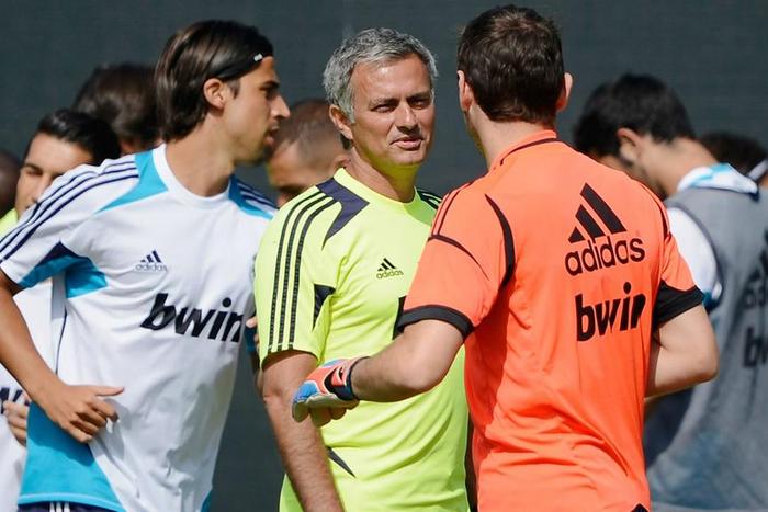 ___4728253___https:______static.pulse.com.gh___webservice___escenic___binary___4728253___2016___2___25___14___jose-mourinho-cropped_1k75bkte49thgz1hx2ndrmh92
