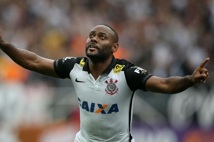 ___4555879___https:______static.pulse.com.gh___webservice___escenic___binary___4555879___2016___1___13___23___vagnerlove-cropped_17uzm5g23m9uw118m2trsyx35r_2