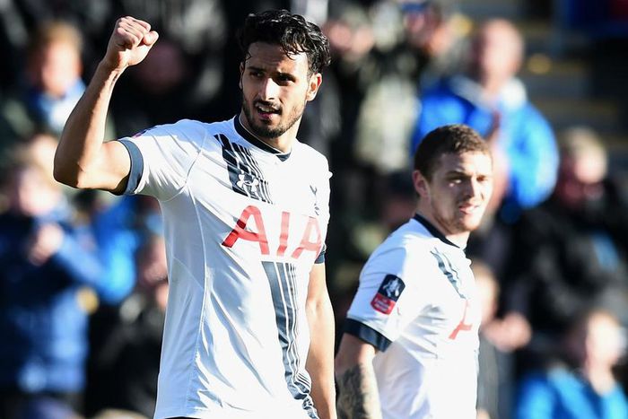 ___4625692___https:______static.pulse.com.gh___webservice___escenic___binary___4625692___2016___1___30___20___nacer-chadli-cropped_1ko5t87xpgsgk1agxtl9603i42_1