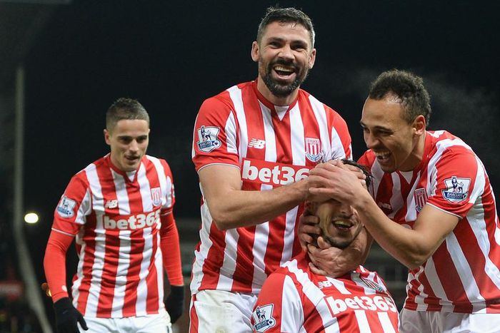 ___4555971___https:______static.pulse.com.gh___webservice___escenic___binary___4555971___2016___1___13___23___stoke-celebrate-in-win-over-norwich-cropped_16pgdzrma5ht71o1klmkt63kgd_1